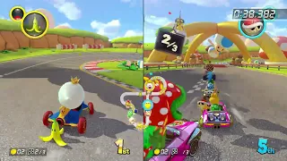 Toad Circuit - Mario Kart 8 Deluxe (Switch) DLC Course Splitscreen (Koopa Troopa vs Toad)