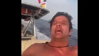 Joel Joan drogado en un barco Español