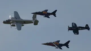 4Kᵁᴴᴰ Flying Bulls B-25 Mitchell, F4U Corsair, T-28 Trojan & 2x Alpha Jet @ RADOM AIRSHOW 2018