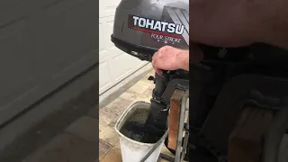 Tohatsu 6 HP 4-Stroke running