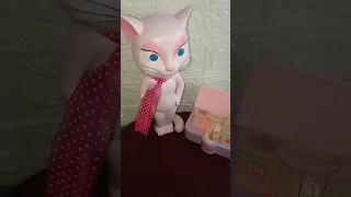 Talking Angela w/ Dog PiggyBank 😍😱 #shorts #shortsfeeds #viral #trending #asmr