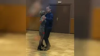 Tango 2