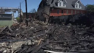 Historic Holly Hotel owners pledge to rebuild after downtown fire