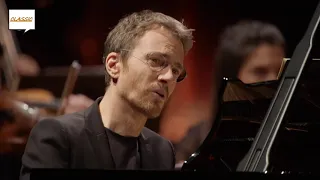 Alexandre Tharaud - Mozart Piano Concerto # 9 --  Ensemble Le Balcon  ~  Oscar Strasnoy