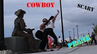Cowboy prank. Best cowboy prank. best Statue scare prank. lelucon statue prank.luco patung prank.