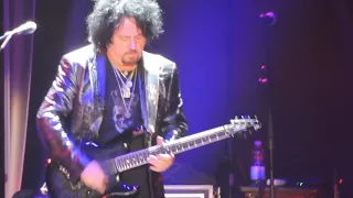 Toto live- While My Guitar Gently Weeps-forum assago MILANO 10.3.2018