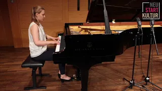 Minuet in G Major, KV 1 by Wolfgang Amadeus Mozart - Magdalena Haubs