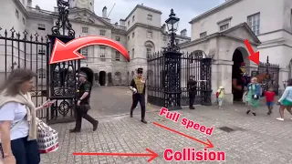 King’s Guard Rushes to signal the two Horse Guards in order to send them in ASAP…