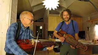 Bach Double on nyckelharpa