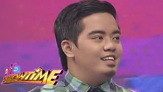 It's Showtime Kalokalike Face 3: Gloc-9