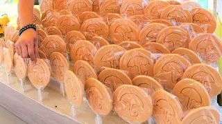 Netflix Squid Game - Umbrella shaped honeycomb candy dalgona making master / Korean Street Food