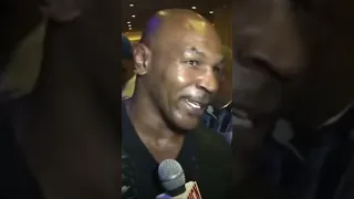 Mike Tyson goes off at Floyd Mayweather after claims he’s better than Muhammad Ali‼️🔥