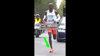 What footstrike pattern does the Fastest Marathon Runner use?