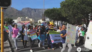 City librarians walk the talk!