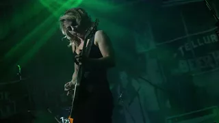Tab Benoit and Samantha Fish - "I Put A Spell on You"