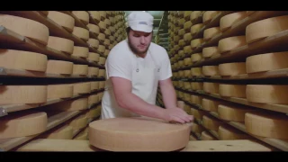 Fabrication du Gruyère AOP