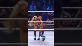 Sasha Banks Vs Charlotte Flair