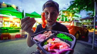 I Got Yummy STREET FOOD for FREE at This Bangkok Market / ฝรั่งกินอาหารไทย / Thailand 2020