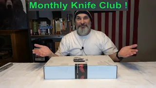 Monthly Knife Club Subscription Box !