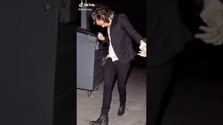 Harry drunk🍻 #harrystyles #onedirection #directioner #drunk #foryoupage #fyp