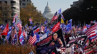 Многотысячные митинги против задержания Дональда Трампа прошли в Нью-Йорке