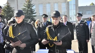 300 першокурсників ХНУВС склали Присягу працівника поліції