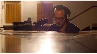 Umphrey's McGee: "Out Of Order" The London Session