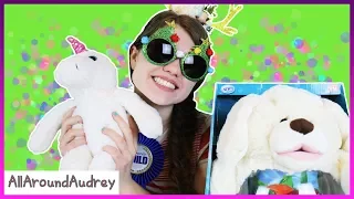 Weird Christmas Gift Ideas / AllAroundAudrey