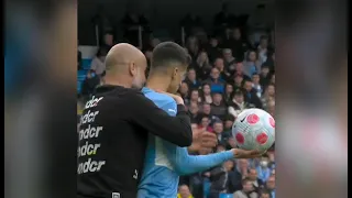 Pep Guardiola x João Cancelo 🥰