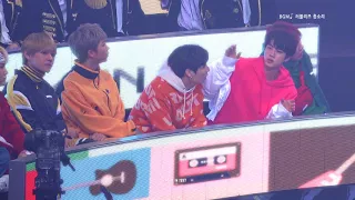 171231 MBC 가요대제전 - BTS during Lovelyz stage