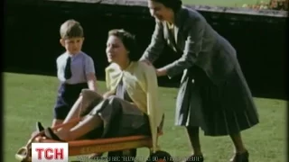 До 90-річчя британської королеви компанія BBC підготувала фільм з домашнім відео Єлизавети ІІ