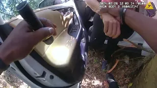 WATCH: HCSO deputy rescues woman from car crash