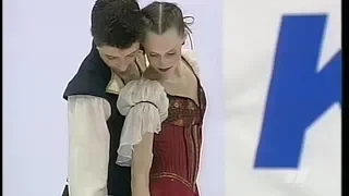 Tessa Virtue and Scott Moir 2004 World Junior Free Dance