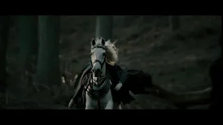 "Robin Hood": King's horse escaping