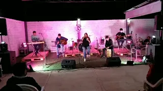 Danzando - Christine D' Clario, Travy Joe, Daniel Calveti y Gateway worship (cover acústico)