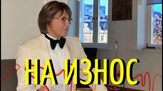 В конвульсиях. Состояние Малахова ухудшилось после эфира.