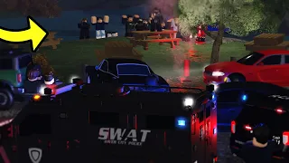 Criminals BUST a party full of Undercover Officers! | Liberty County Roleplay (Roblox)