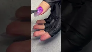 простой и приятный дизайн ногтей