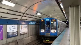 CTA "L" - Train Action @ Clark/Lake Station FT (Blue, Orange, Brown, Pink and Green Line) - 10/28/23