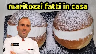 Maritozzi fatti in casa impastati a mano con crema chantilly e panna. Ricetta facile e rapida