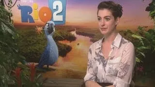 Rio 2: Anne Hathaway interview turns into therapy session