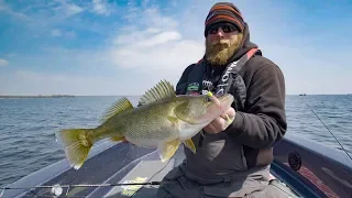 Springtime Walleyes - In-Depth Outdoors TV Season 13, Episode 23