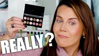 WORLD'S TINIEST EYESHADOW PALETTE ... OMG