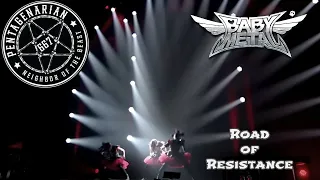 AMAZING! I ADMIT IT, I LOVE THIS BAND! BABYMETAL - Road of Resistance (Live)