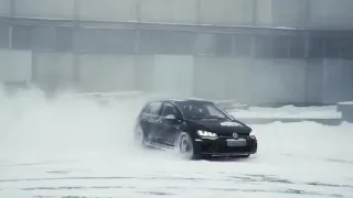 Volkswagen Golf 7 R testing 4Motion in heavy snow