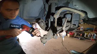 2005 Jeep Grand Cherokee Lower Ball Joint Replacement