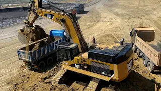 Huge Excavators, Wheel Loaders, Bulldozers, Heavy Transports And Mining Machines (Movie Mix)