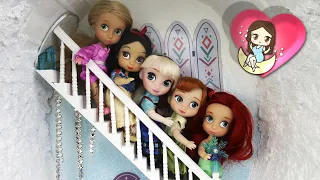 ¡Las junior abandonan el reino! | Princesas de Disney
