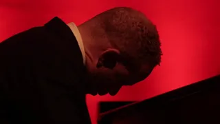 Craig Taborn s expression