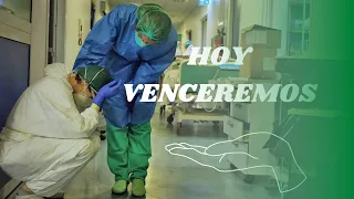 Enfermera canta al personal de salud/ COVID-19/ Hoy venceremos